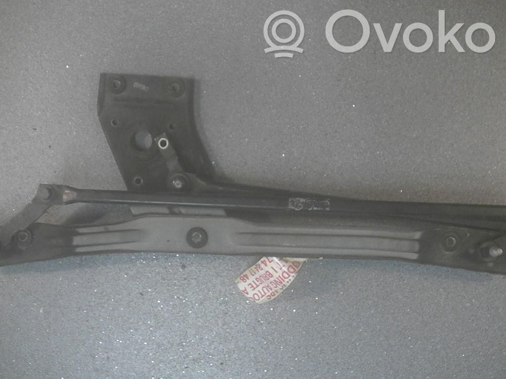 Front wiper linkage