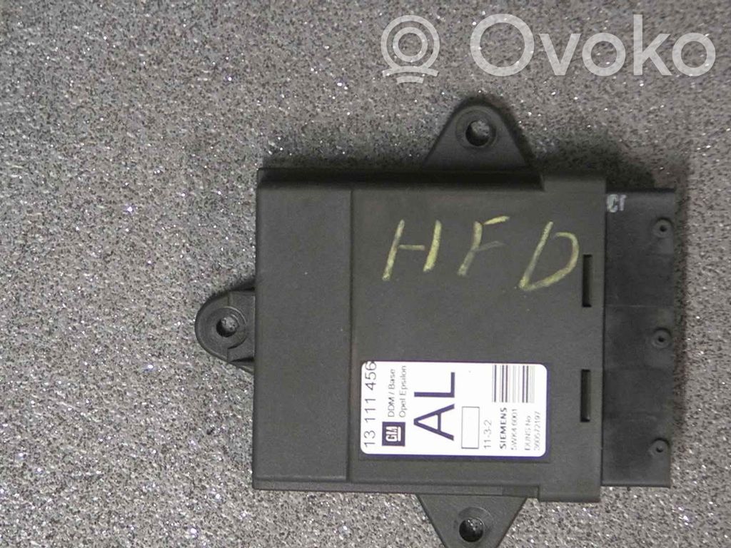Opel Vectra C Unité de commande / module de verrouillage centralisé porte 