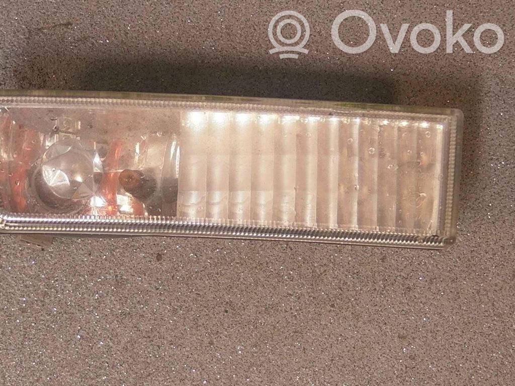Volkswagen Golf III Front indicator light 