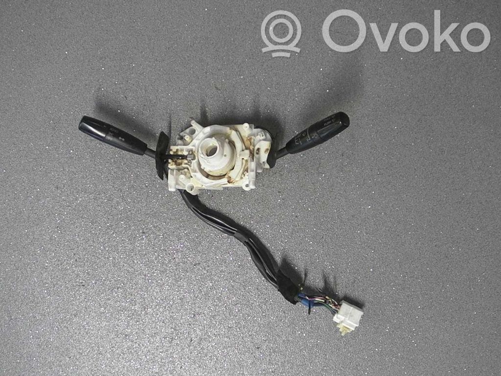 KIA Carnival Interruptor/palanca de limpiador de luz de giro 