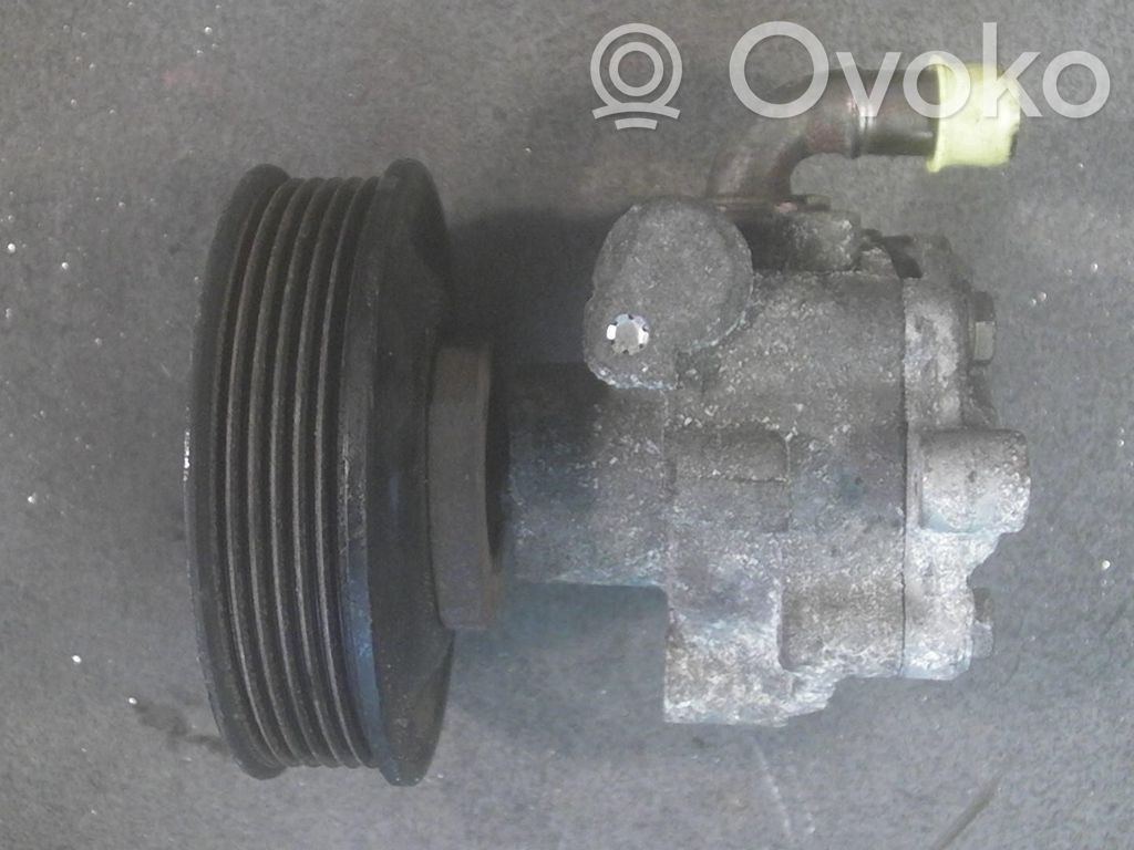 Seat Toledo II (1M) Ohjaustehostimen pumppu 