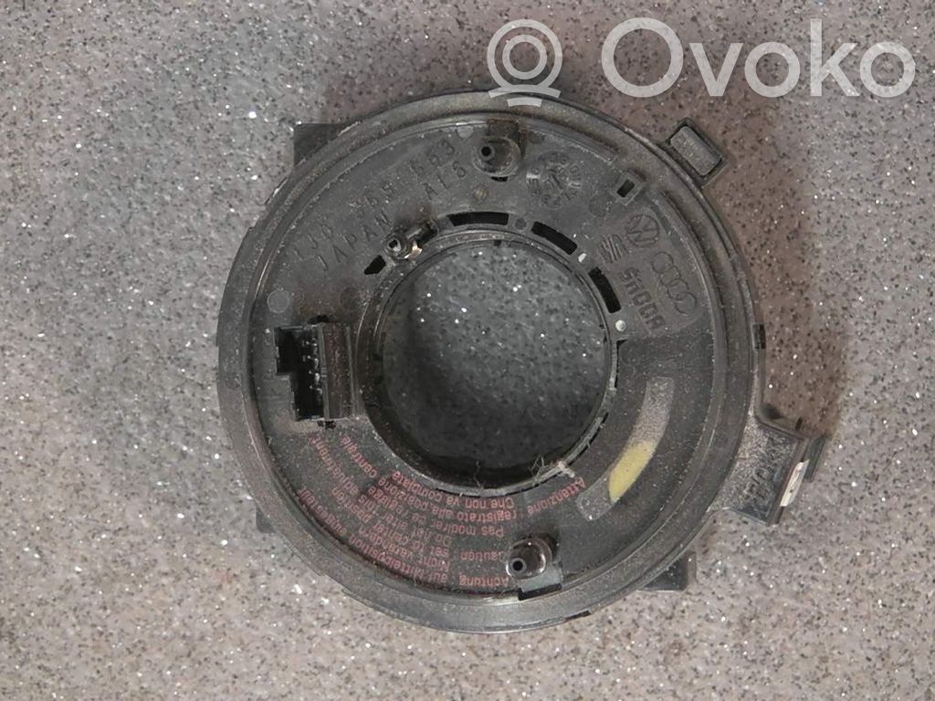 Volkswagen PASSAT B5 Innesco anello di contatto dell’airbag (anello SRS) 