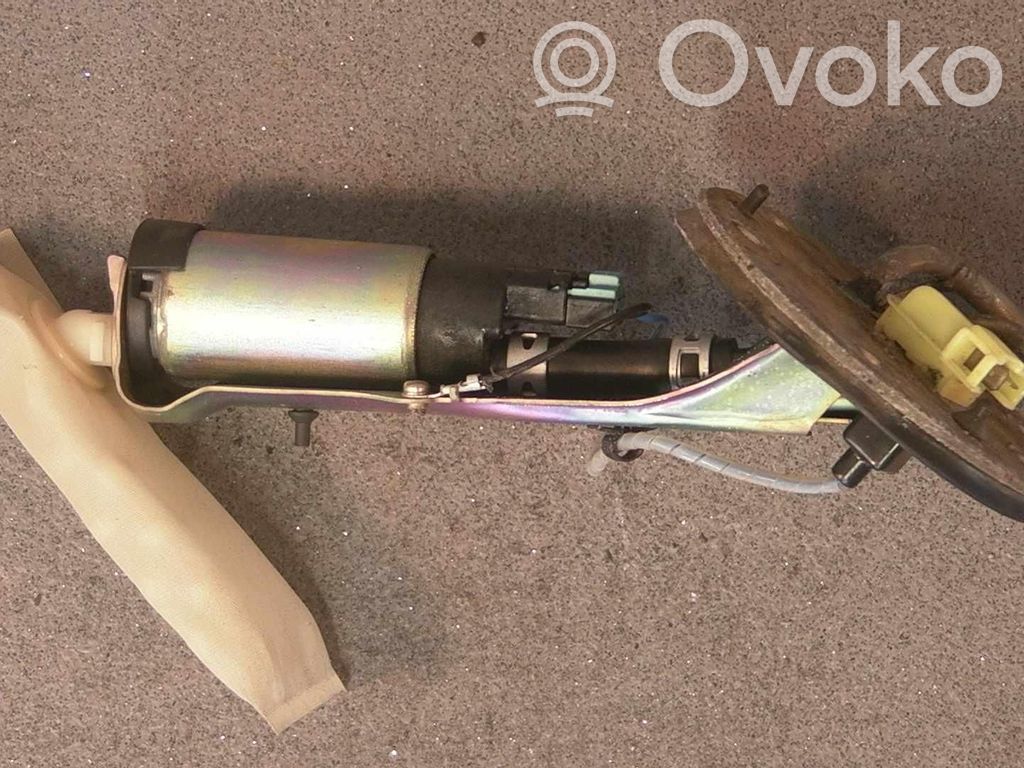 Bomba interna de combustible