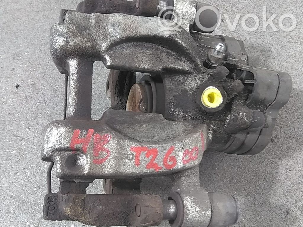 Volkswagen PASSAT B8 Tylny zacisk hamulcowy 