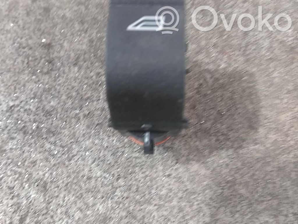 Przyciski szyb   BM5T14529BA,GK2T14A132CB,BM5T14529BA