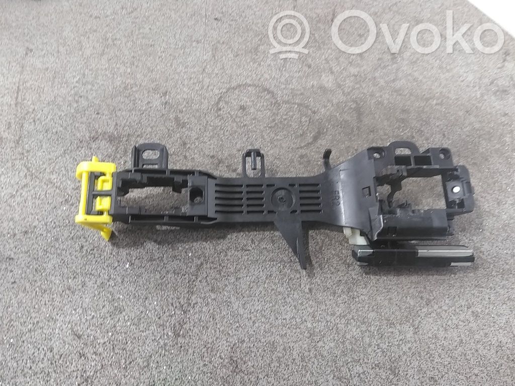 Subaru Forester SJ Manecilla externa puerta delantera 