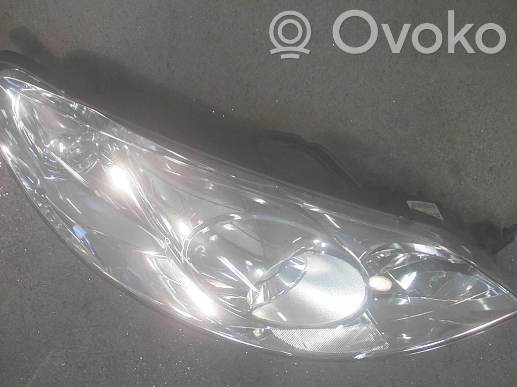 Peugeot 407 Faro/fanale 