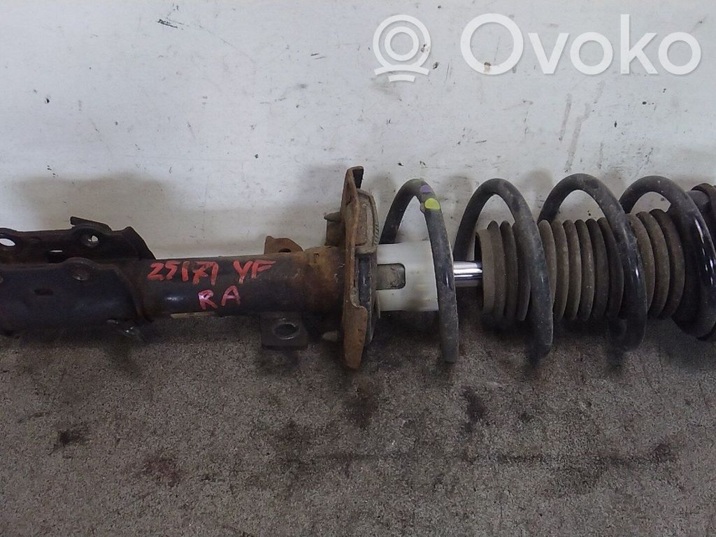 Ford Fiesta Ammortizzatore anteriore con molla elicoidale 