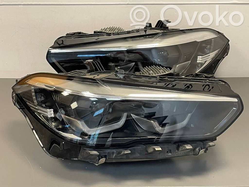 BMW X5 G05 Lampy przednie / Komplet 
