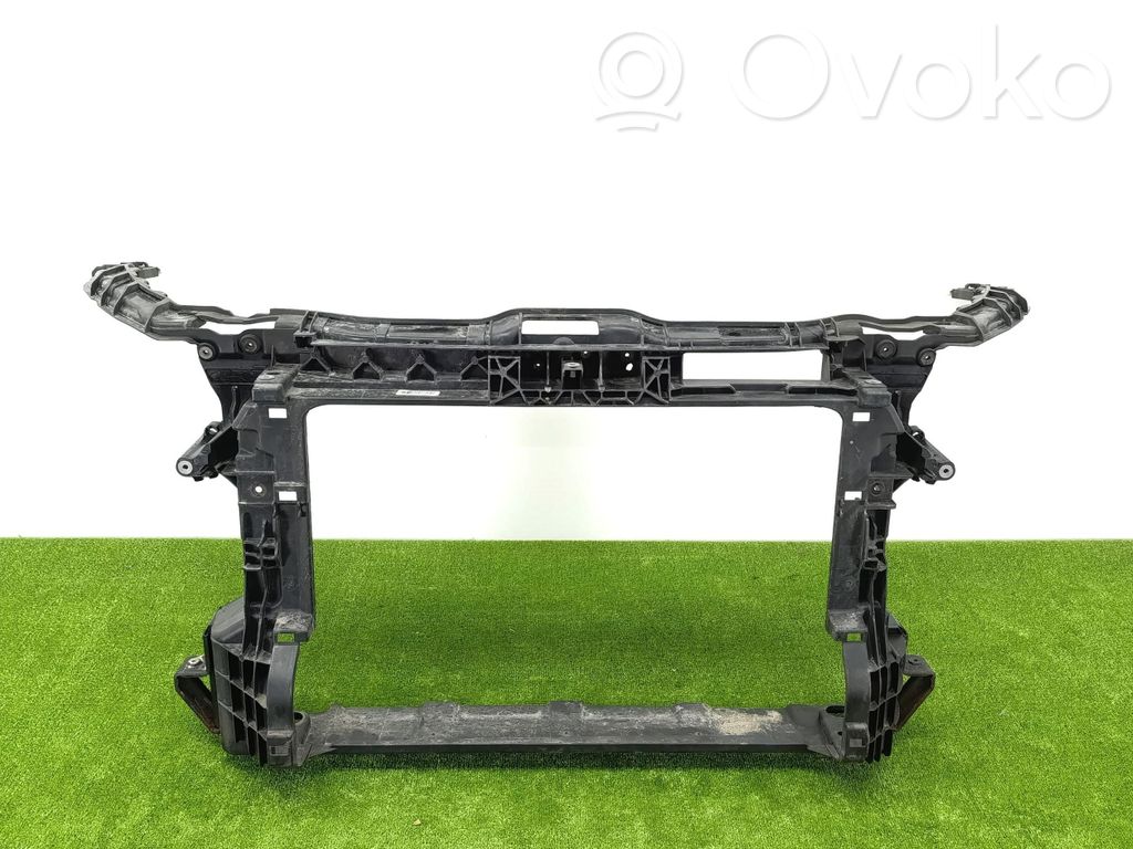Audi A1 Radiatorių panelė 