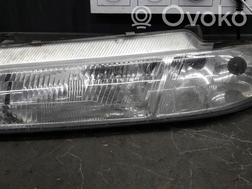 Dodge Stratus Scheinwerfer 