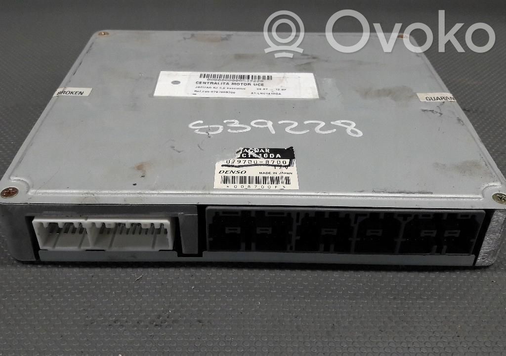 Jaguar XJ X351 Engine control unit/module ECU 