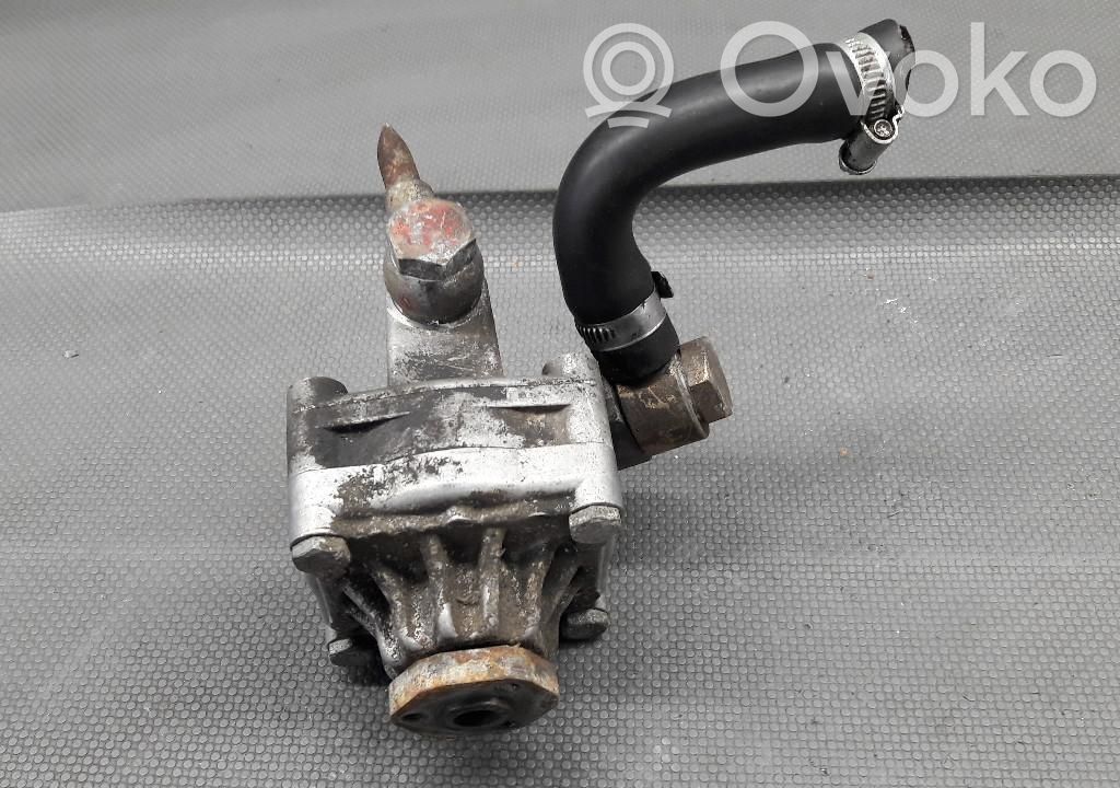 Alfa Romeo 164 Ohjaustehostimen pumppu 