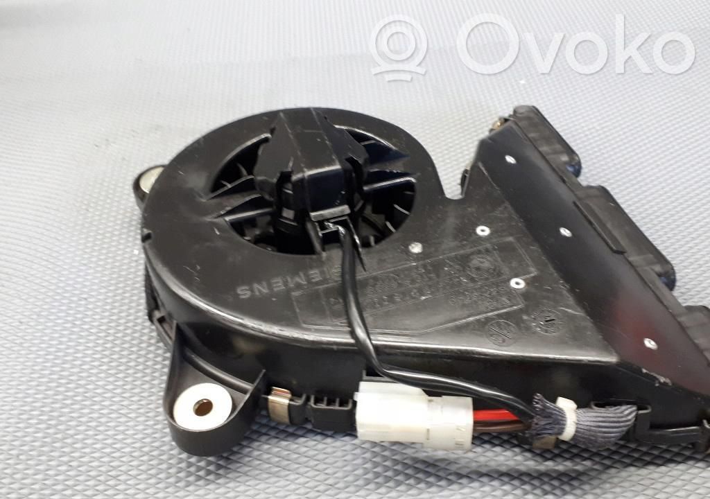 Sēdekļa ventilators   8376002