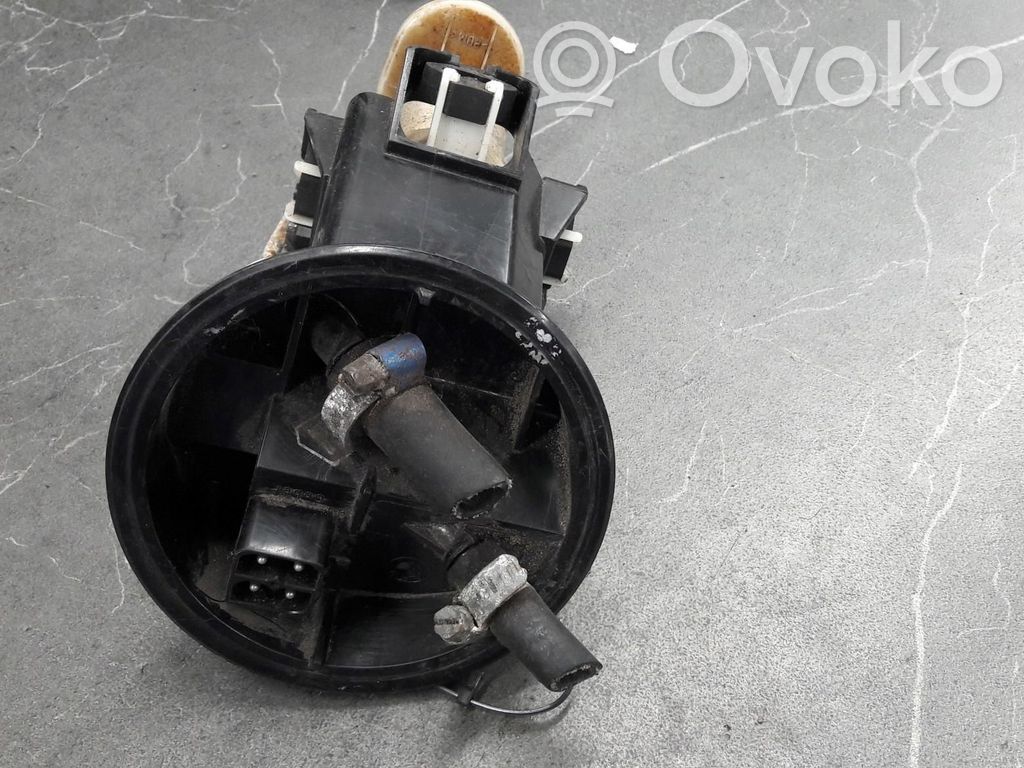 BMW 3 E36 Pompe à carburant 