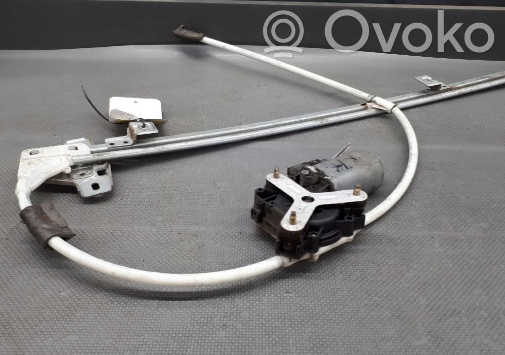Renault Trafic I Mechanizm podnoszenia szyby przedniej bez silnika 
