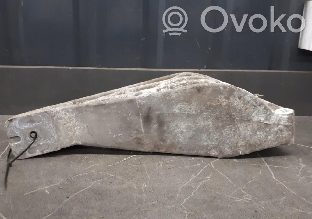 Opel Vectra B Engine mounting bracket 