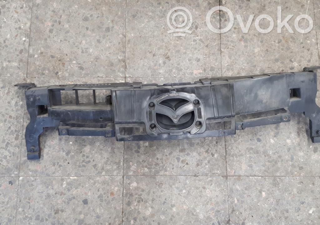 Mazda 5 Rejilla delantera 