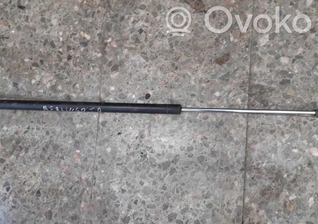 Heckklappenstrebe