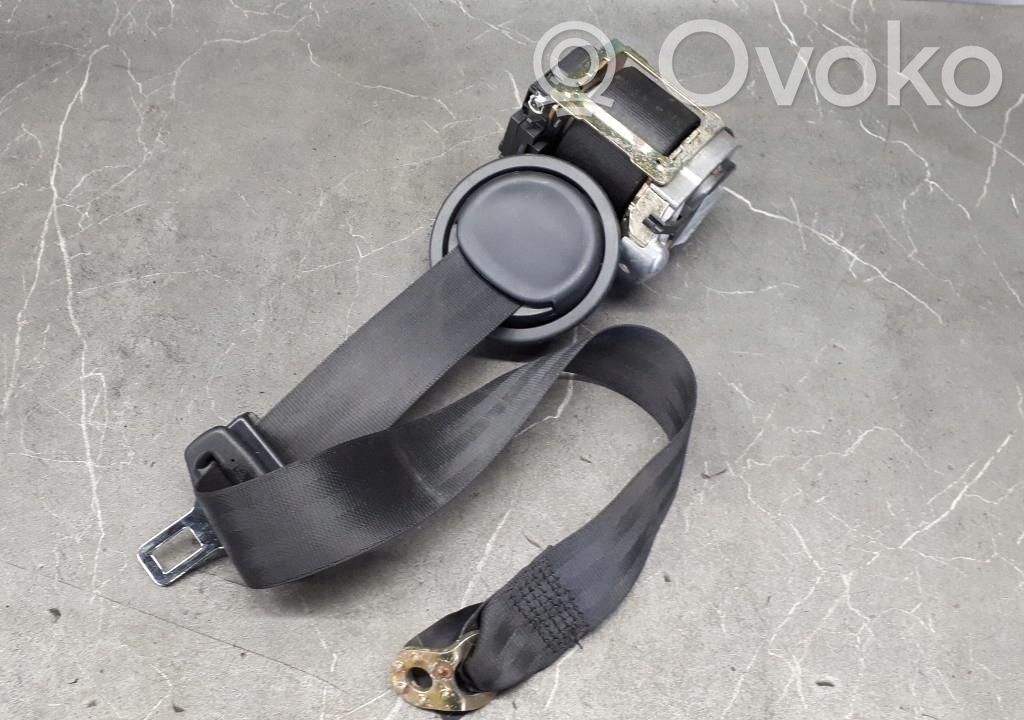 Audi A6 C7 Cinturón trasero 