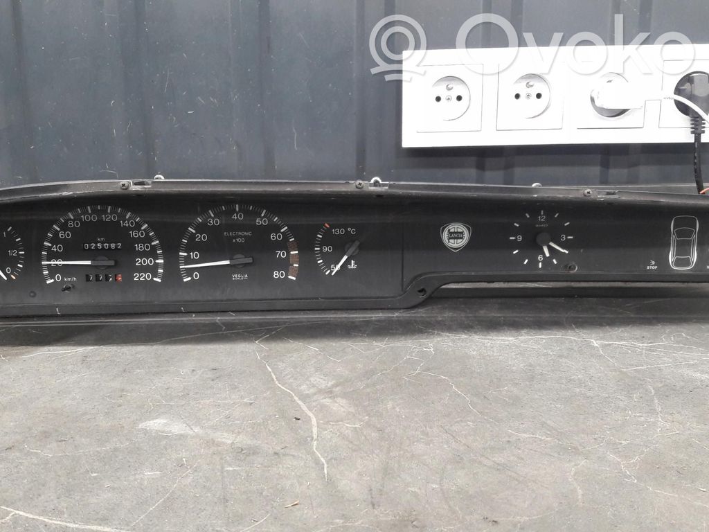 Lancia Delta II Nopeusmittari (mittaristo) 