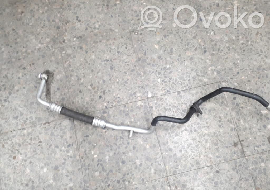 Audi A8 S8 D3 4E Air conditioning (A/C) pipe/hose 