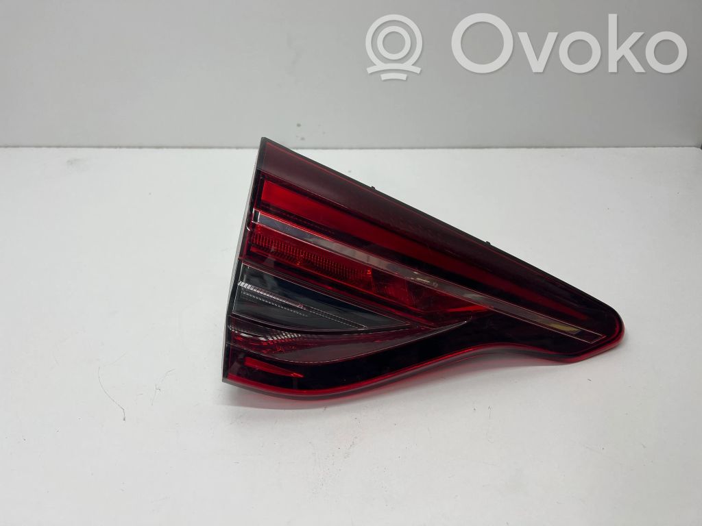 Renault Clio V Tailgate rear/tail lights 