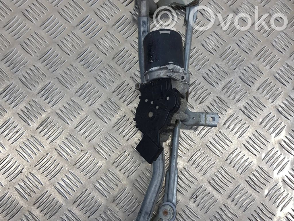 Renault Megane III Front wiper linkage and motor 
