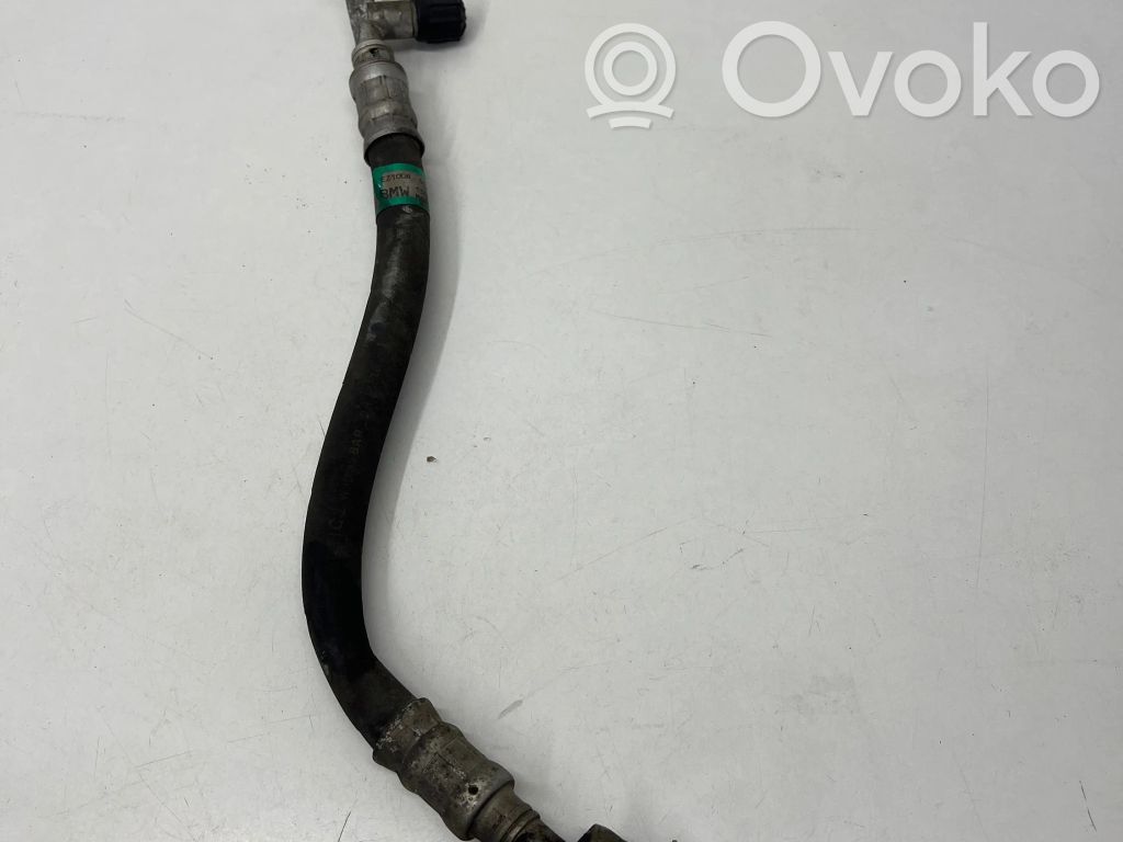 BMW X3 E83 Ilmastointilaitteen putki (A/C) 