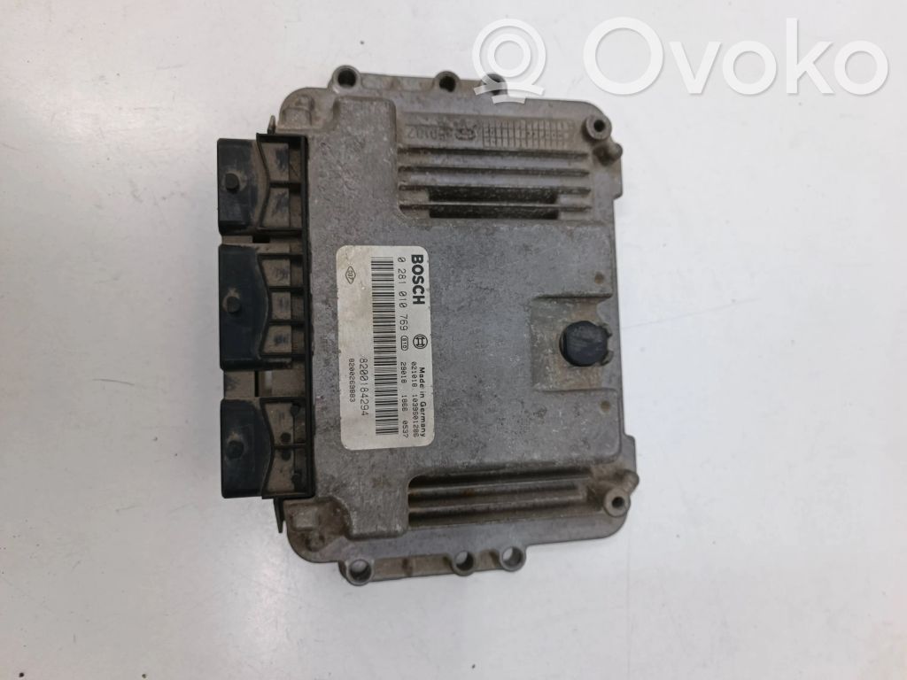 Renault Megane II Engine control unit/module 