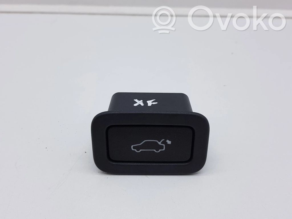 Jaguar XF X260 Tailgate/boot open switch button 