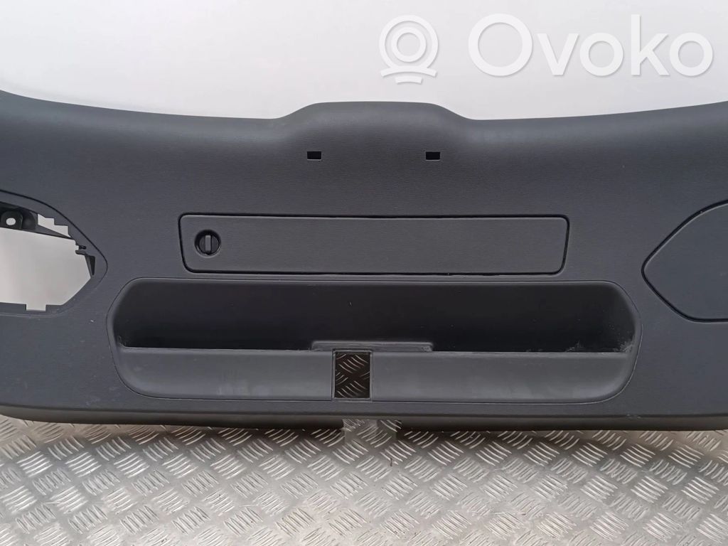 Audi Q3 8U Tailgate trim 