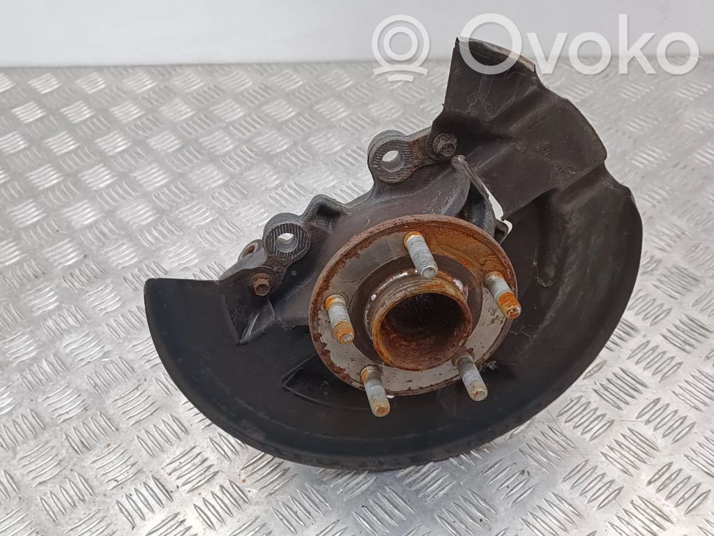 Ford Kuga II Cubo de rueda delantera 