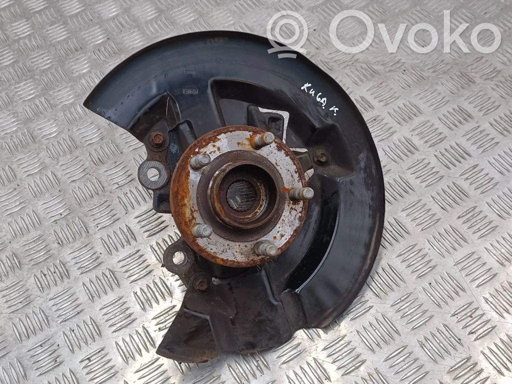 Ford Kuga II Cubo de rueda delantera 