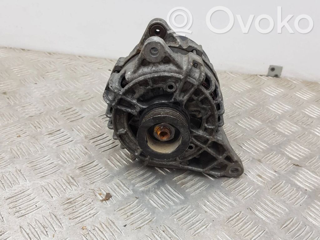 Mercedes-Benz CLA C117 X117 W117 Alternator 