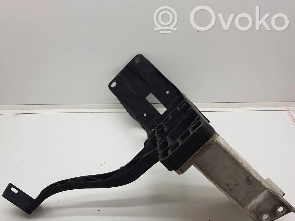 BMW M6 Front bumper shock/impact absorber 