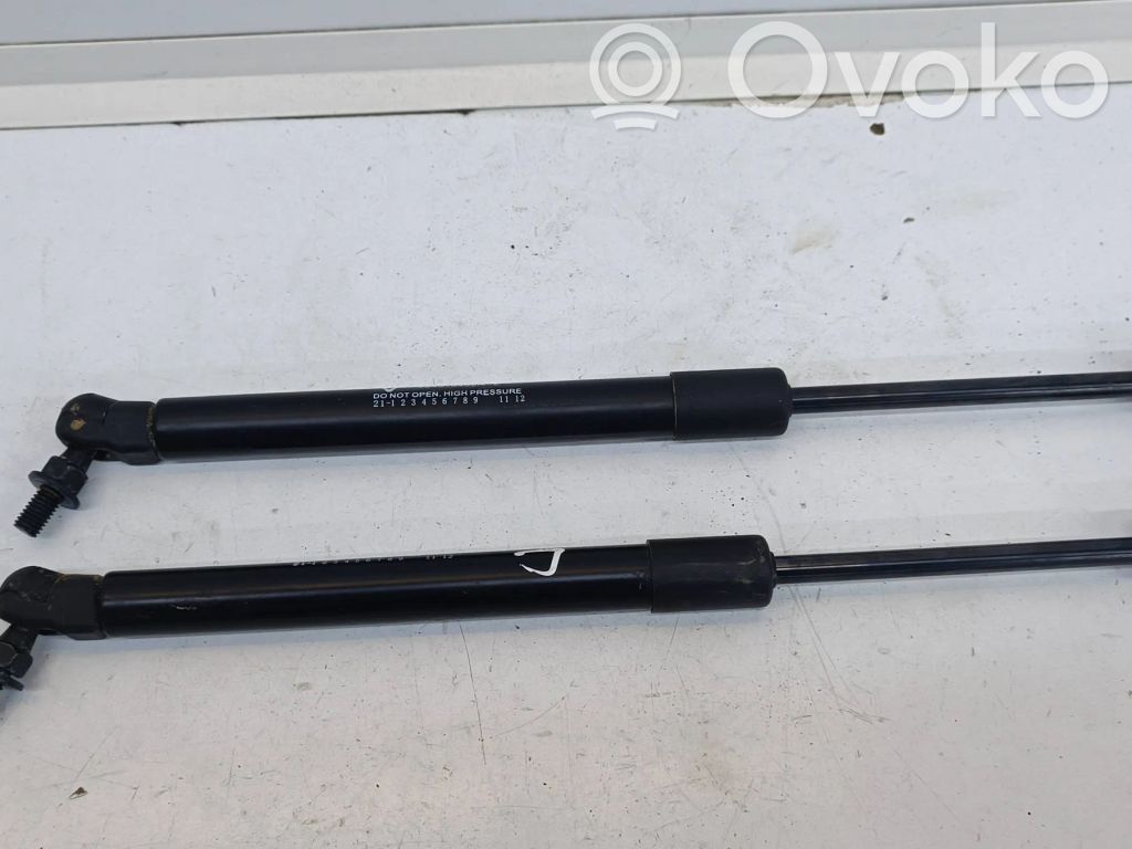 Dacia Spring Tailgate/trunk strut/damper 