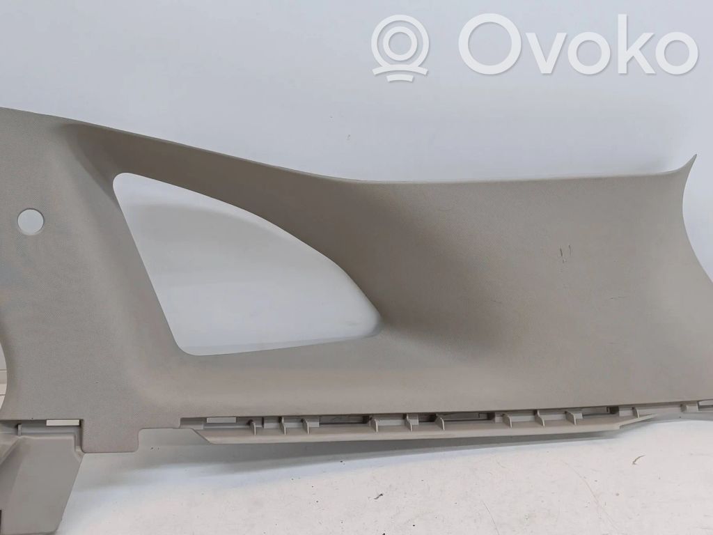 Renault Megane III (D)pillar trim (top) 