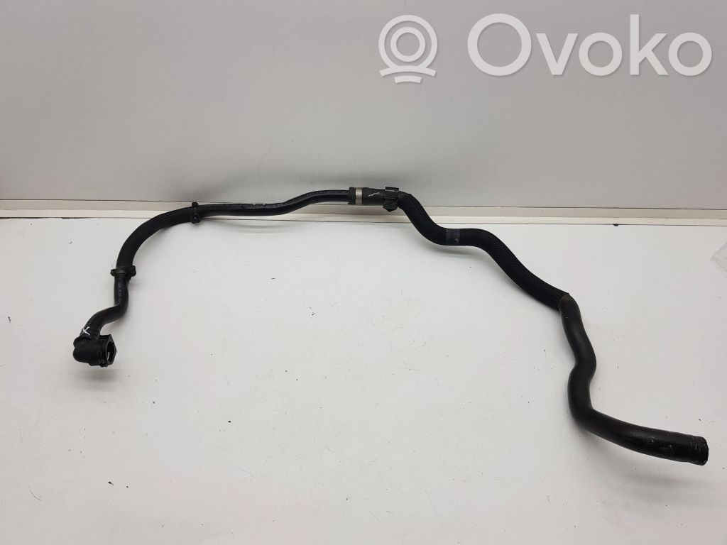 Jaguar I-Pace Engine coolant pipe/hose 