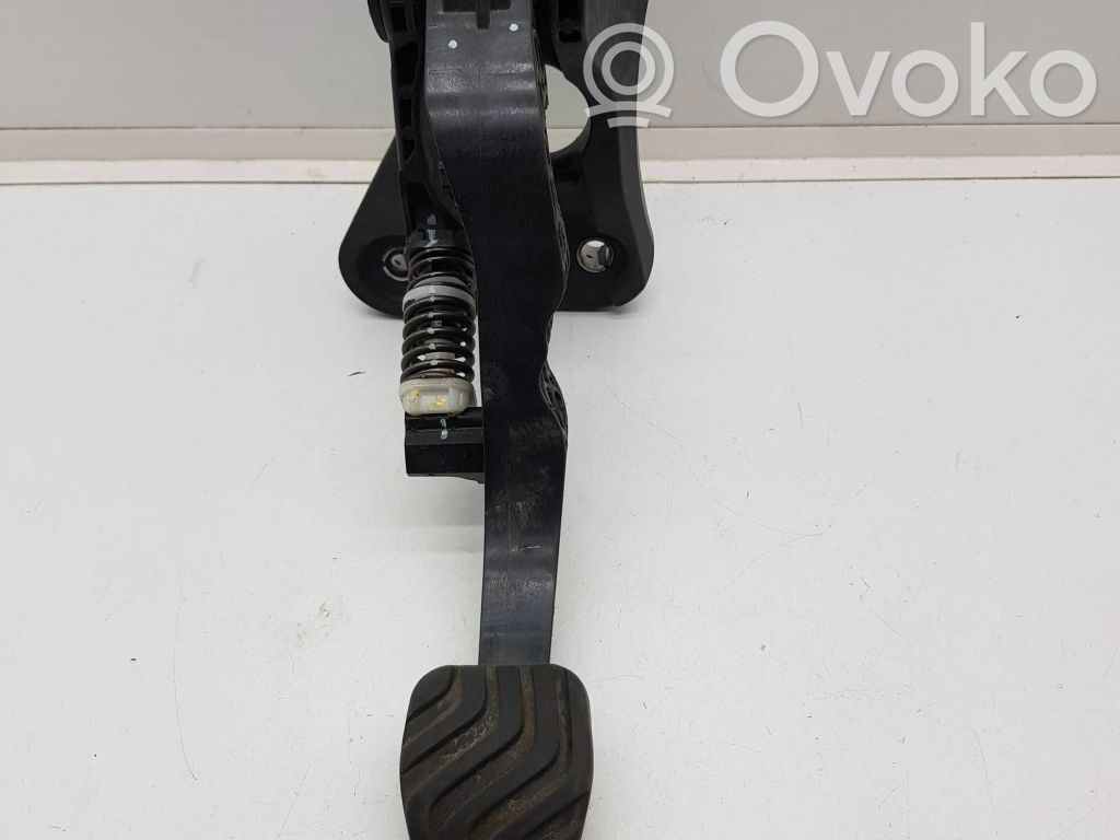 Renault Clio V Kytkinpoljin 