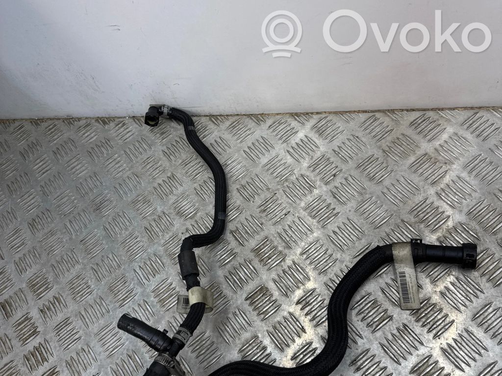 BMW 5 F10 F11 Fuel line pipe 