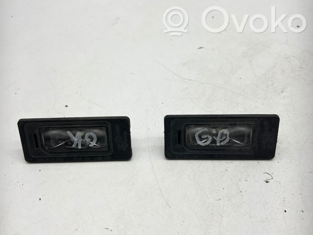 Skoda Kamiq Lampa oświetlenia tylnej tablicy rejestracyjnej 