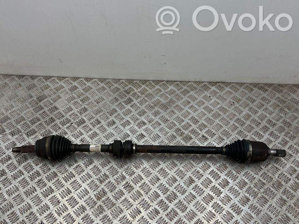 KIA Ceed Etuvetoakseli 