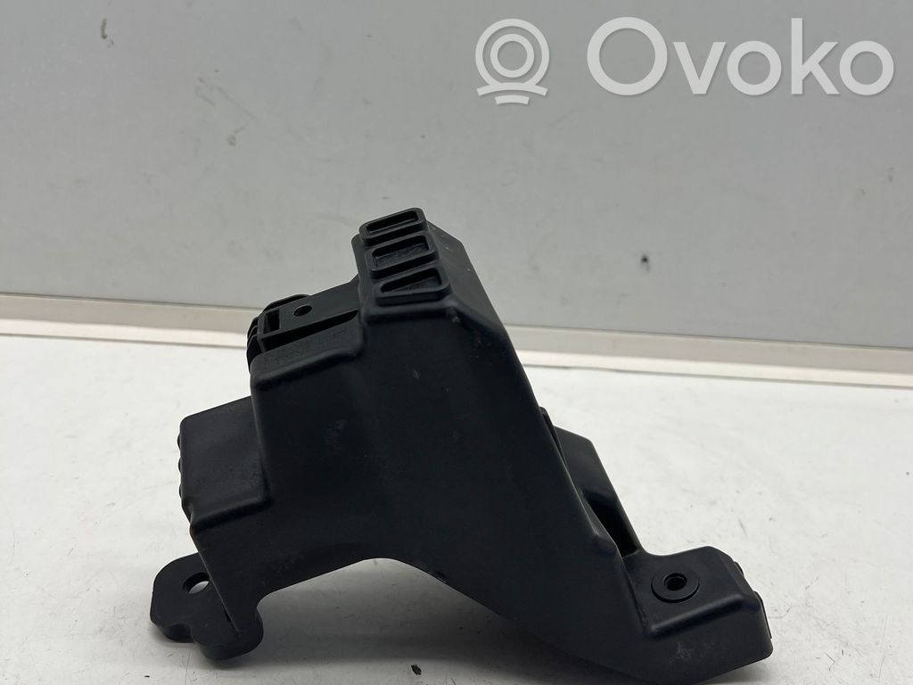 KIA EV6 Front bumper mounting bracket 