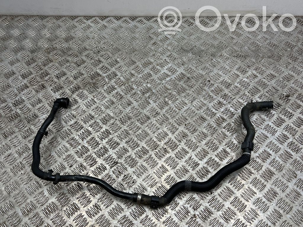 Jaguar I-Pace Engine coolant pipe/hose 