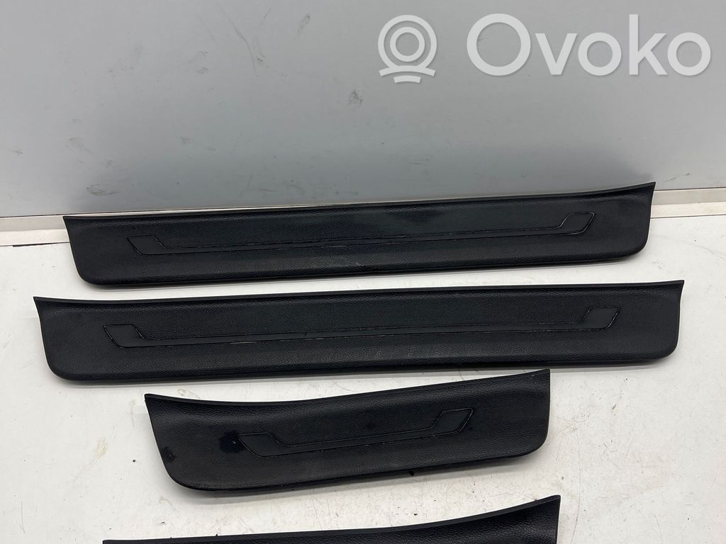 KIA Optima sill trim set (inner) 