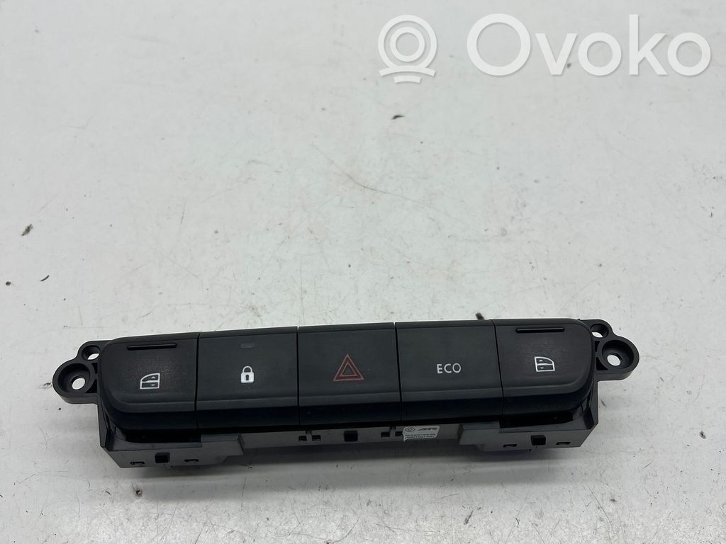 Dacia Spring Other switches/knobs/shifts 