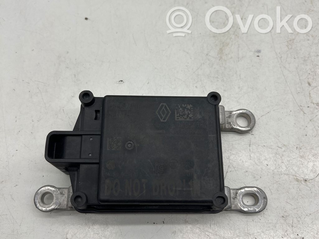 Renault Megane IV Distronic sensor radar 