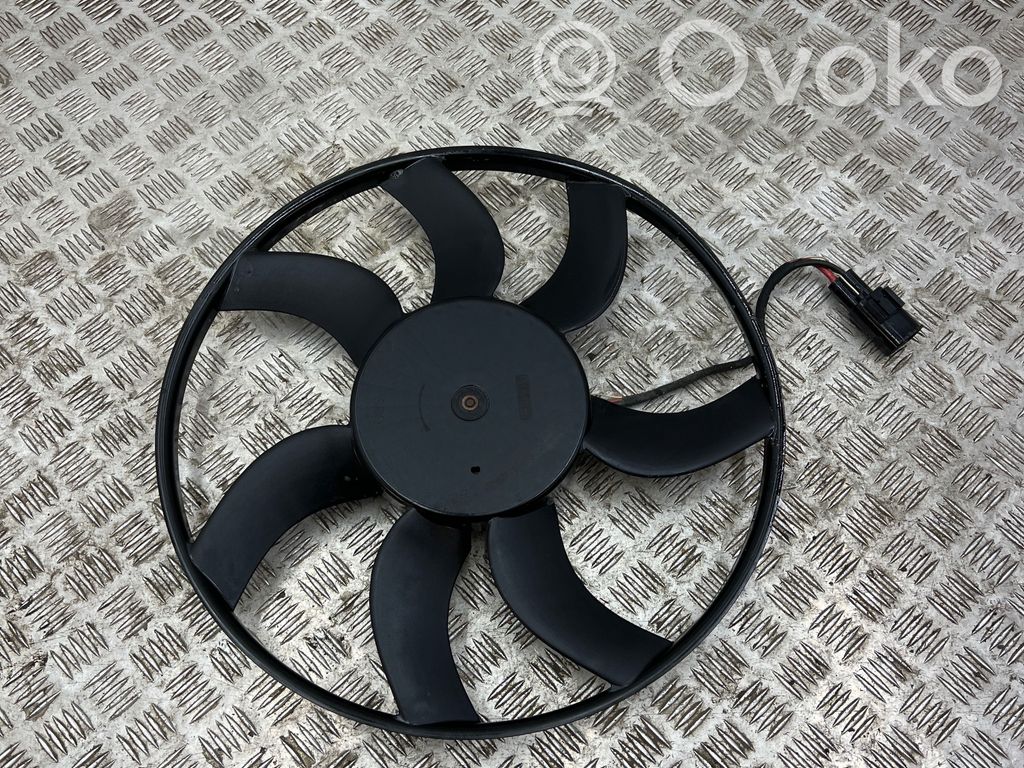 BMW 5 F10 F11 Ventilatore di raffreddamento elettrico del radiatore 