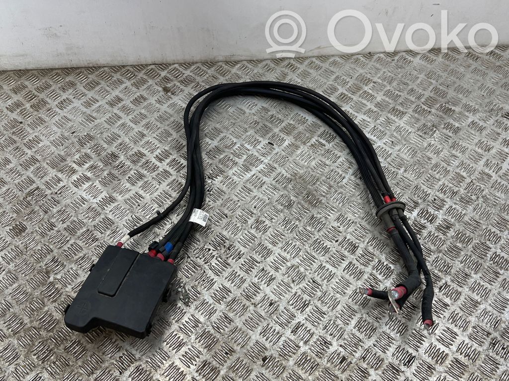 Iveco Daily 6th gen Cable positivo (batería) 